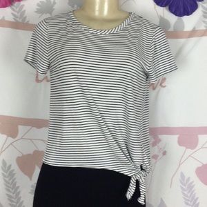 Olivia Rae striped top Sz Medium side knot